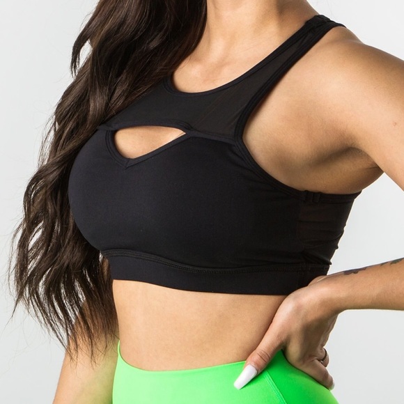 Buffbunny Collection Other - 💪🏼 BuffBunny Black Sports Bra - Size Small